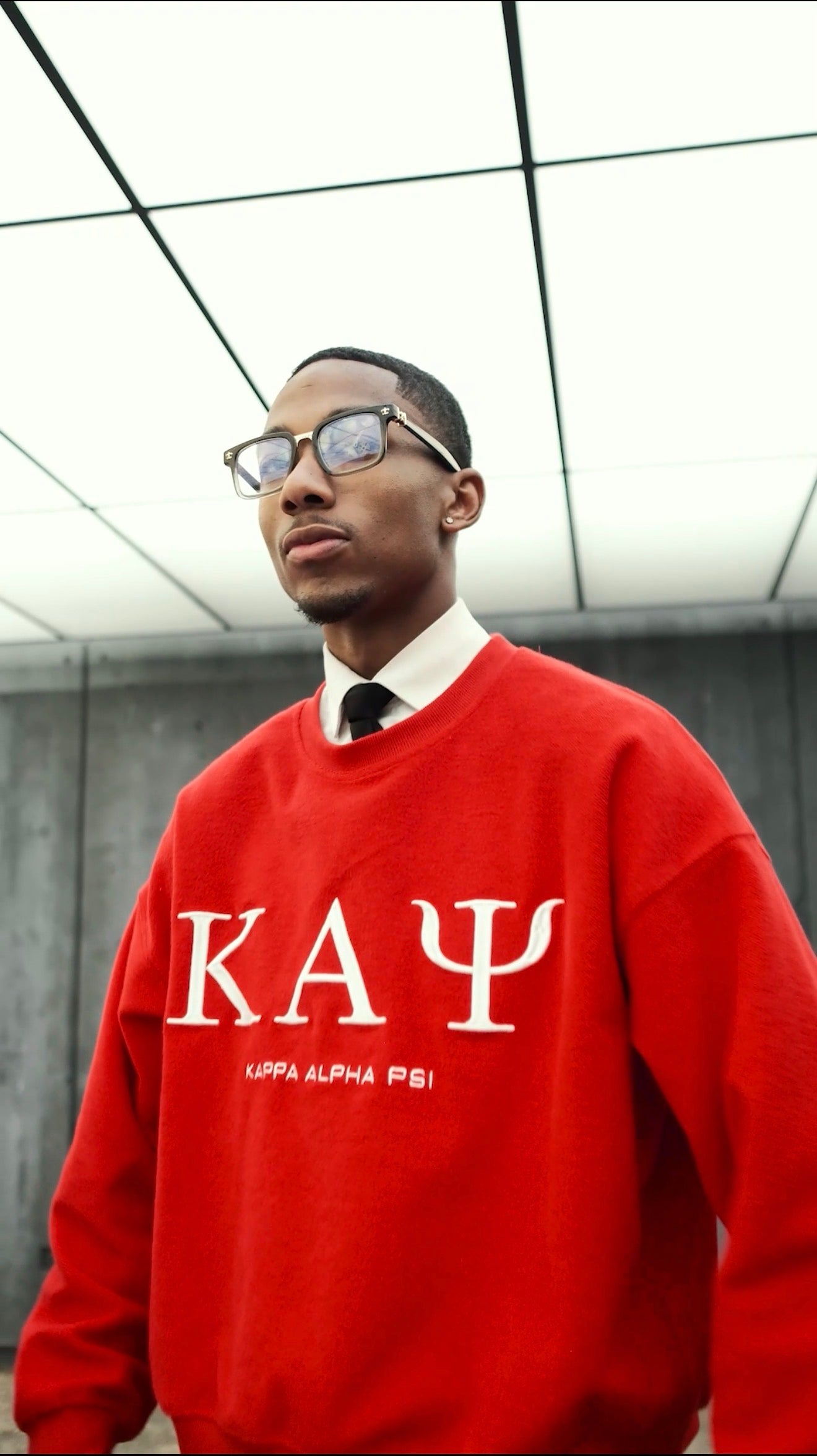 Kirkwood Ave Krew Neck (ON HAND)